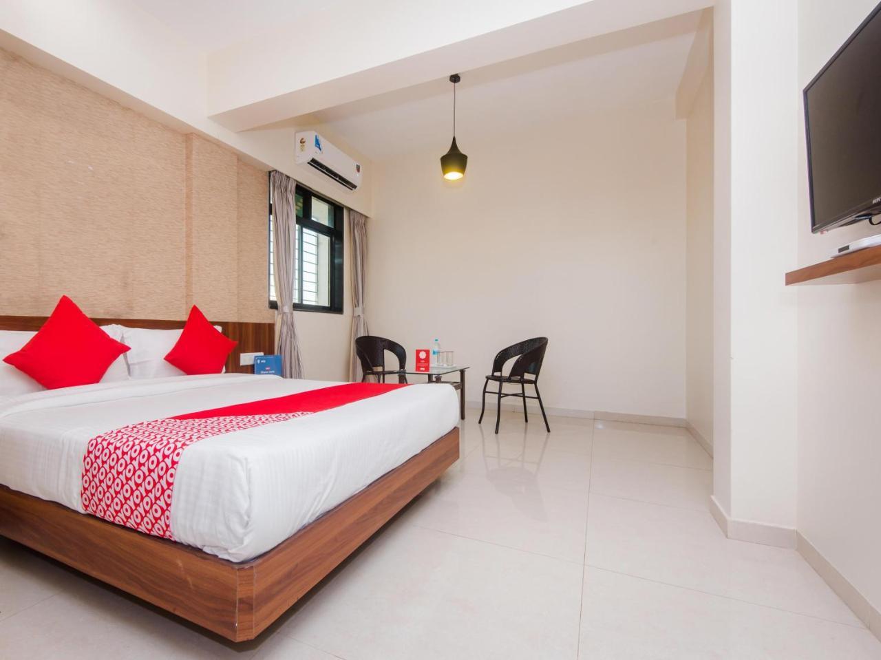 Hotel Park Inn Vasai Extérieur photo