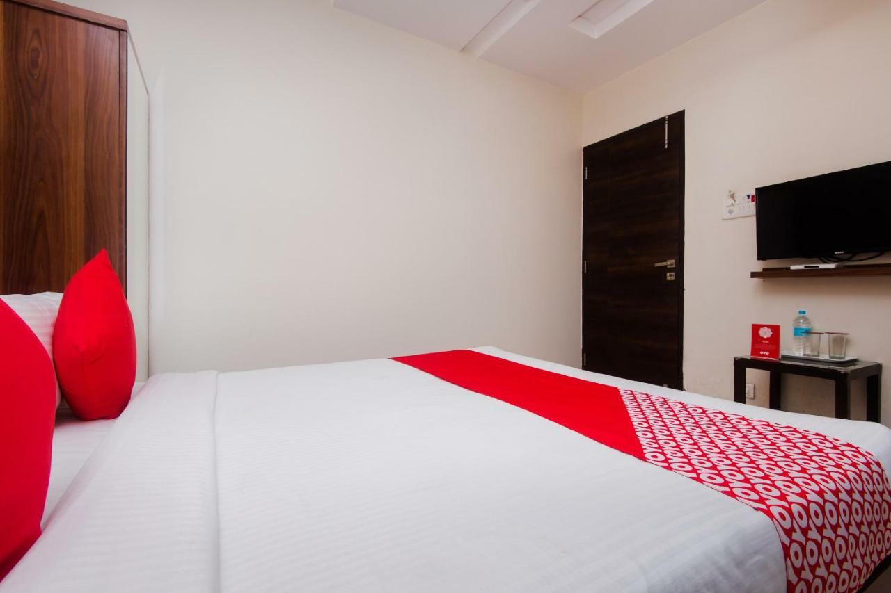 Hotel Park Inn Vasai Extérieur photo